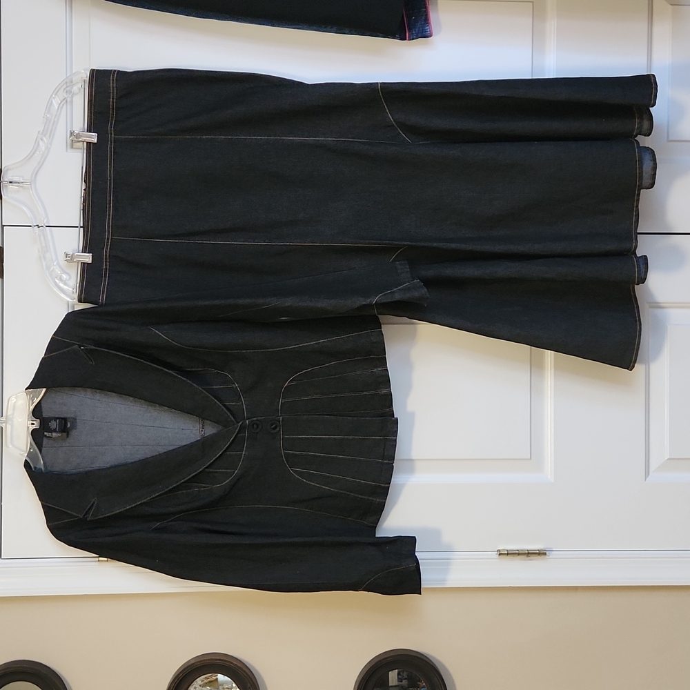 Bisou Bisou 2 piece denim skirt set
